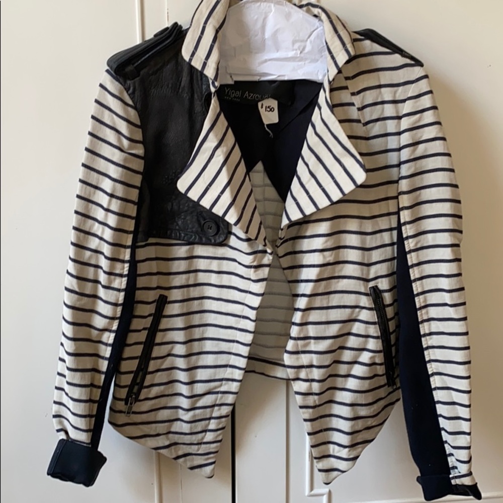 {Brand New} Blazer